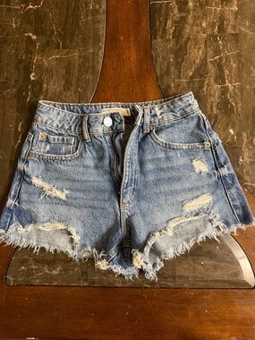Garage Women's Distressed Denim Shorts - Light Wash Blue